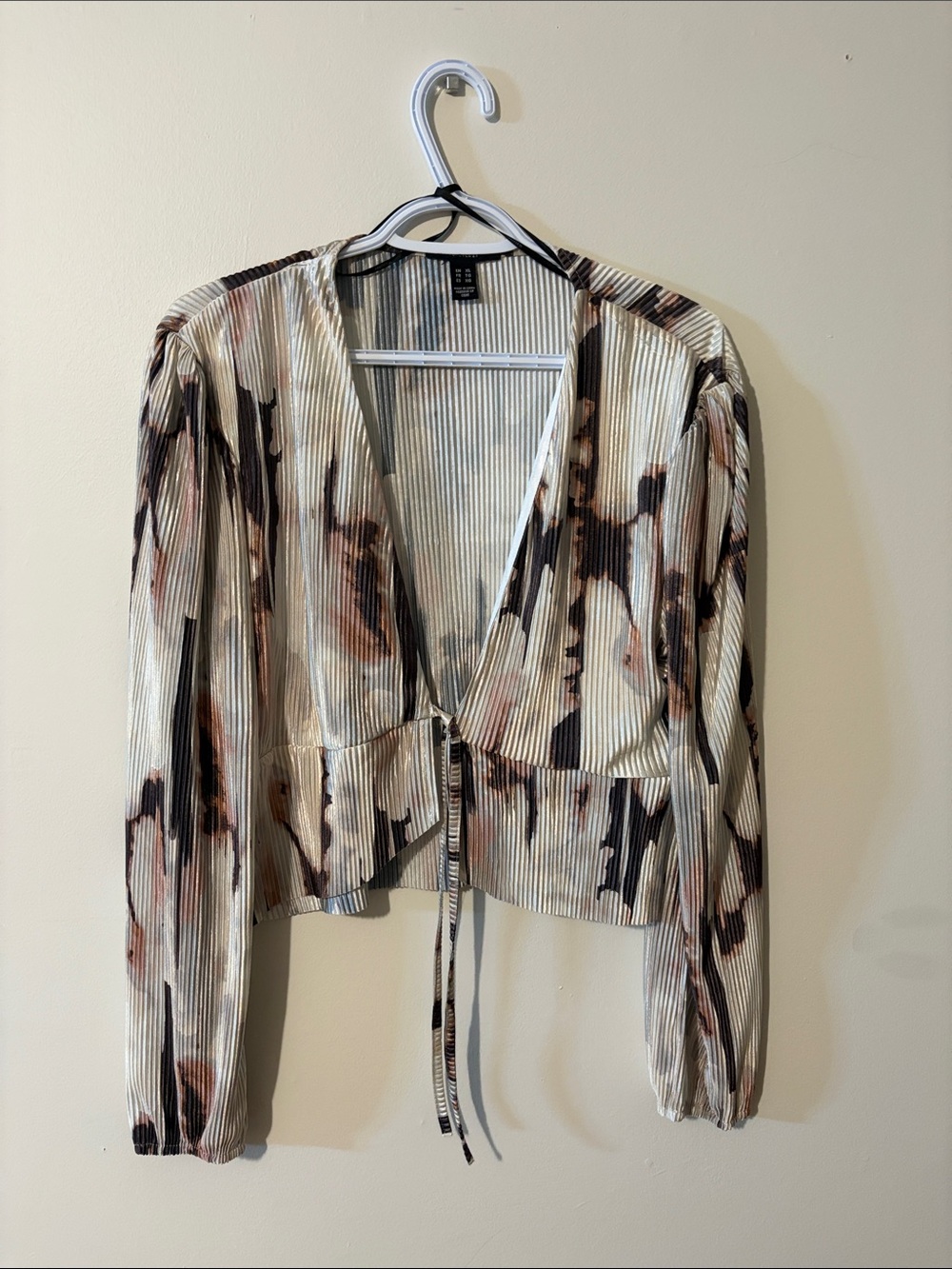 Forever 21 Cream Plissé Tie-Front Blouse with Brown & Black Print